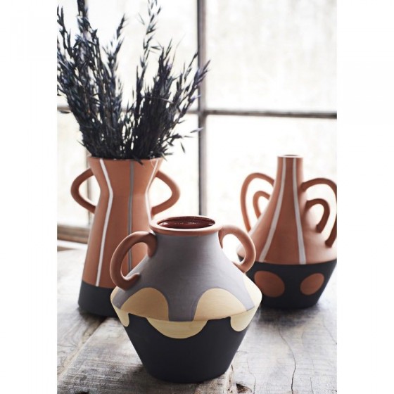 Vase terre cuite rustique marron artisanal Madam Stoltz - La déco 2B